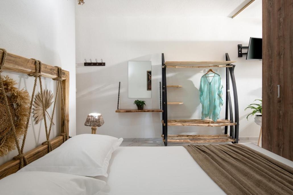 Simon King Apartment Vourvourou Exterior foto
